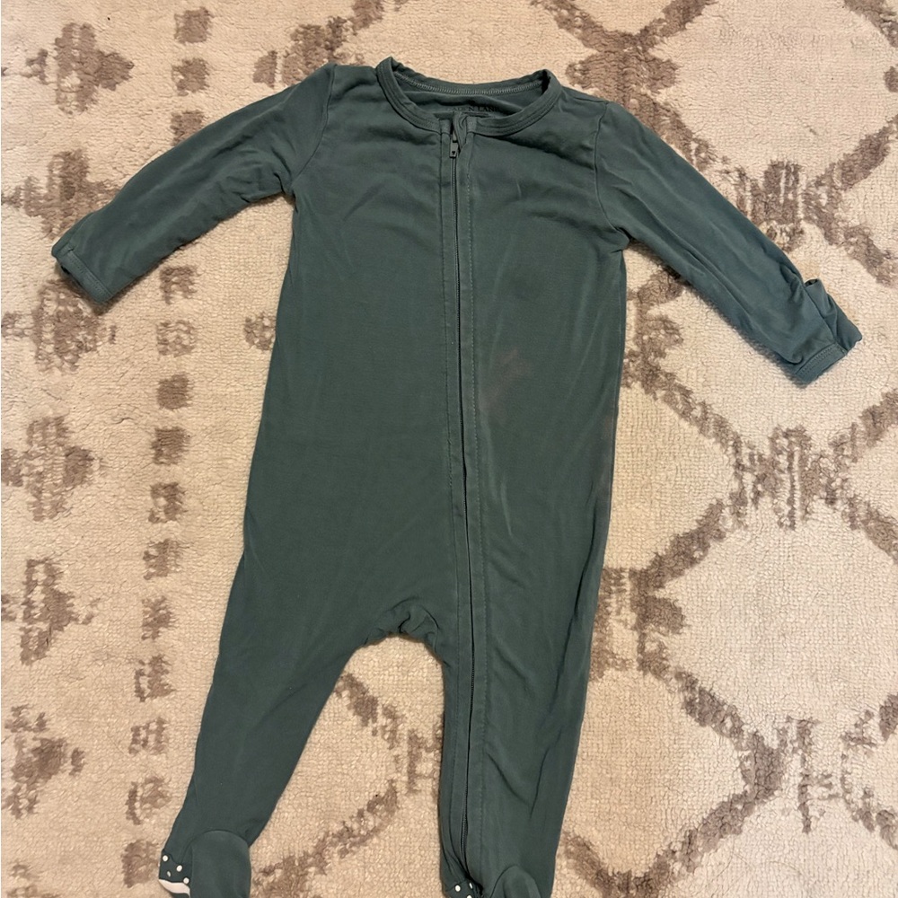Caden lane onesie (teal)